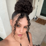 whosthatgirl33